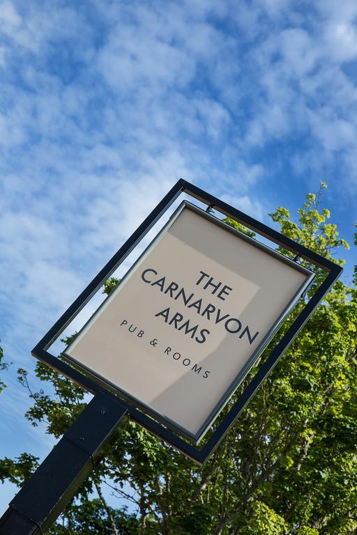 מלון ניוברי The Carnarvon Arms מראה חיצוני תמונה